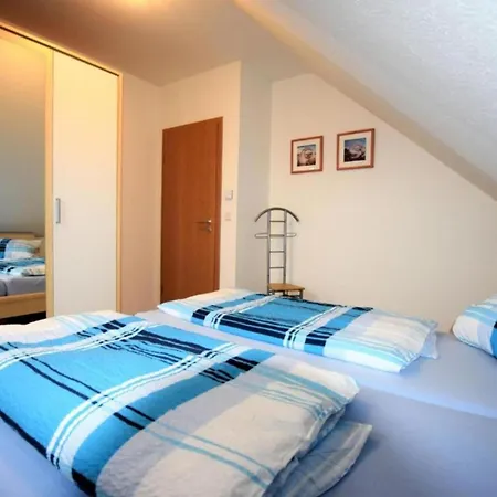 Holiday home Stranddistel Links Mit Sauna