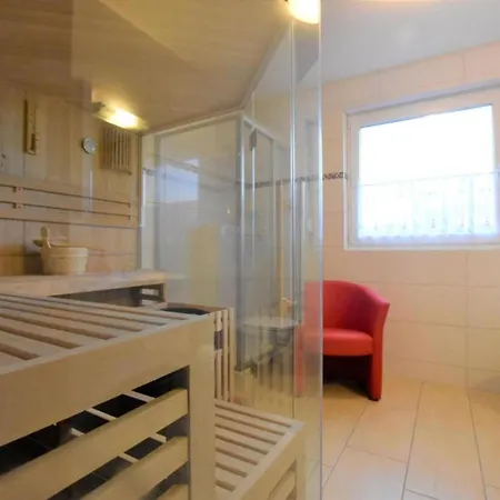 Stranddistel Links Mit Sauna *