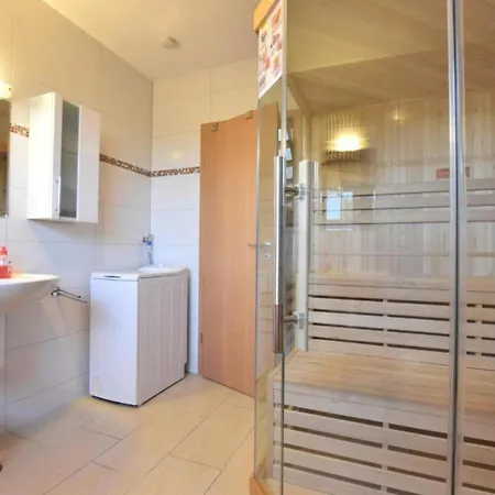 Stranddistel Links Mit Sauna *