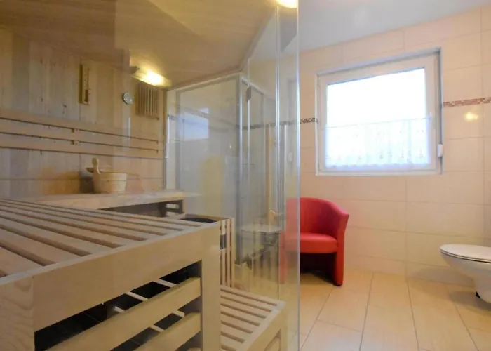 Stranddistel Links Mit Sauna *